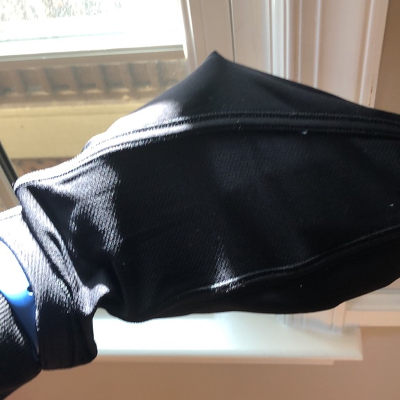 Lululemon leggings - Picture 2 of 9